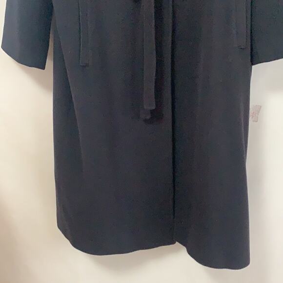 NEIMAN‎ MARCUS ELEGANT DARK BLUE LONG WOOL SNAP BUTTON COAT SIZE 12 - Picture 4 of 10